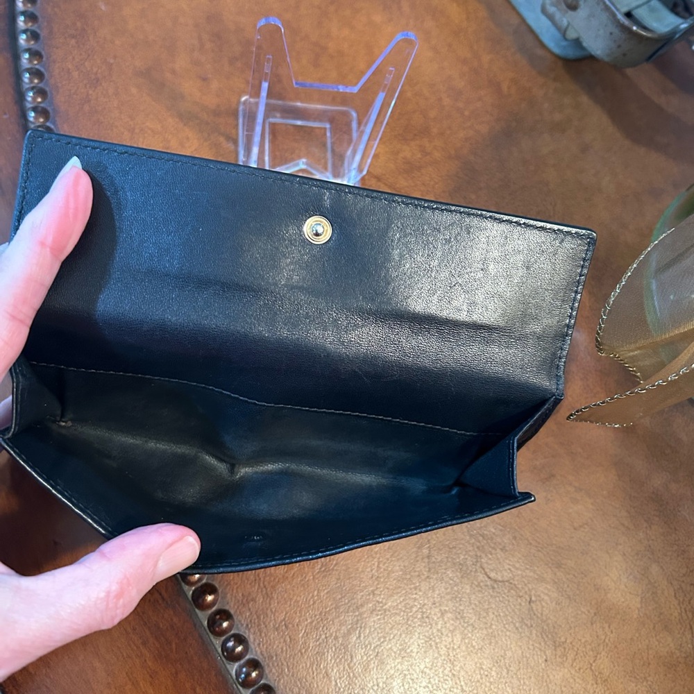 Gucci Heart Leather Wallet - Picture 11 of 13